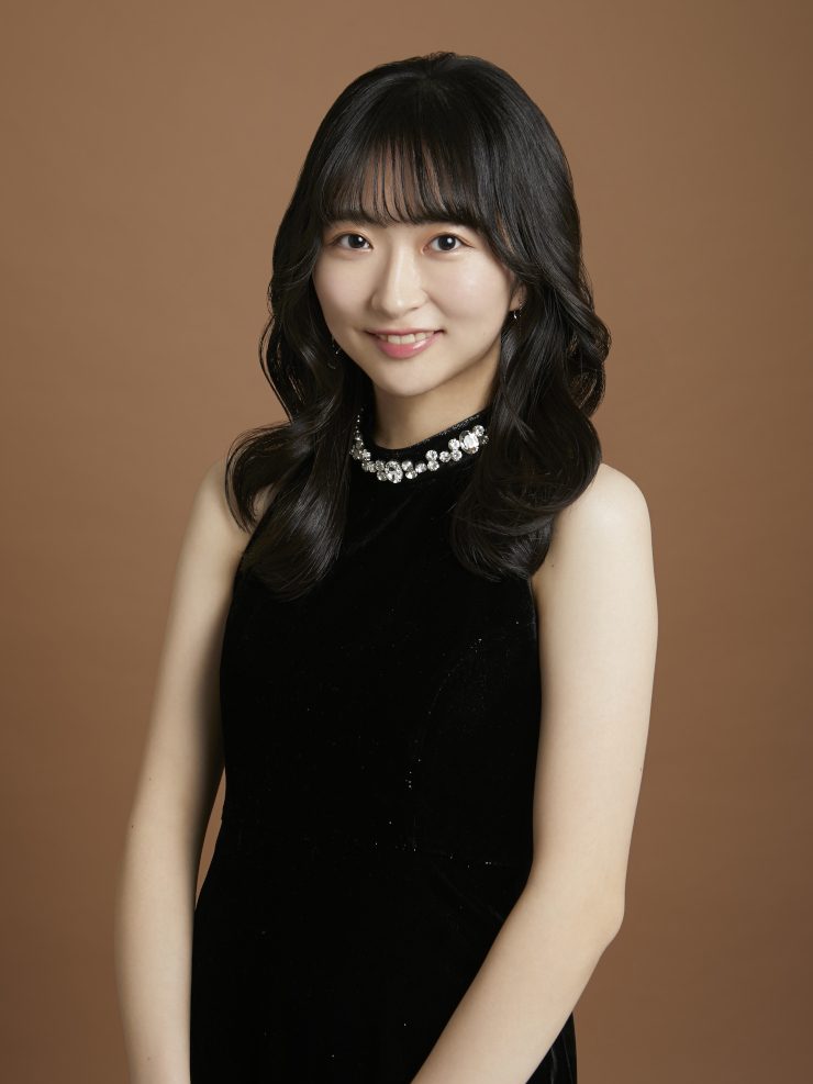 鳴谷茉佑子